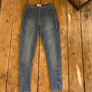 Free people jegging size 24
